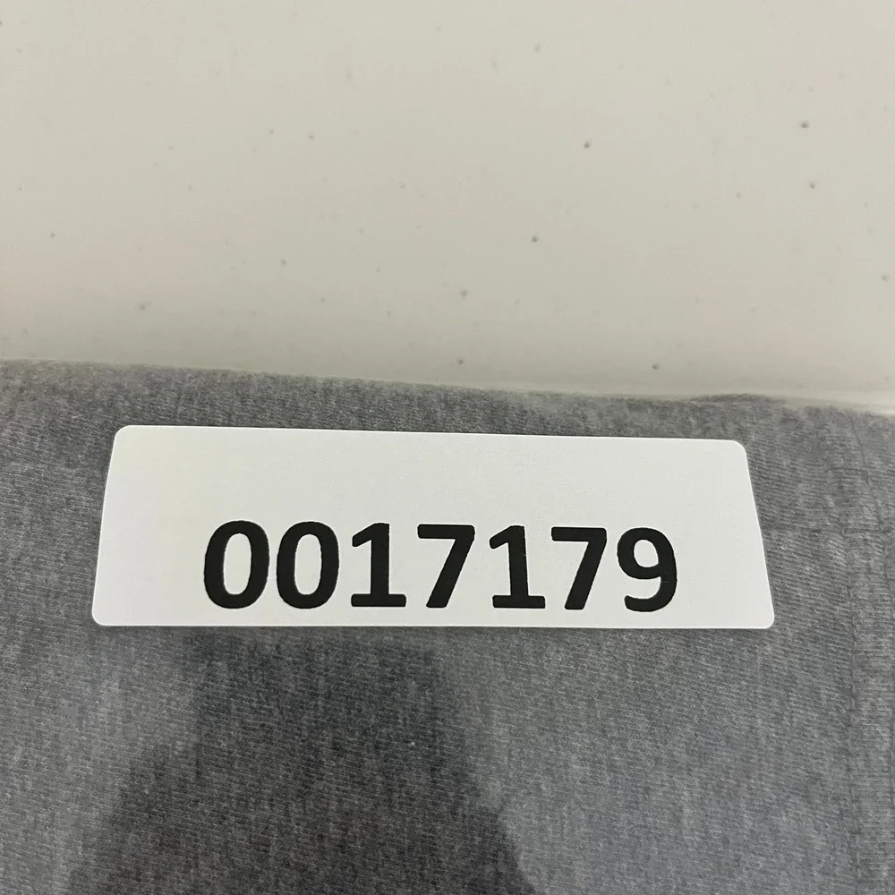 Banana Republic Mens Eco T-Shirt Large Gray Brooklyn Bridge NYC Graphic Logo